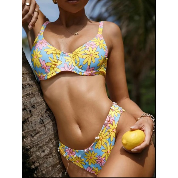 Y2K Retro Daisy Pastel High Waist Bikini Set - Picture 6 of 7